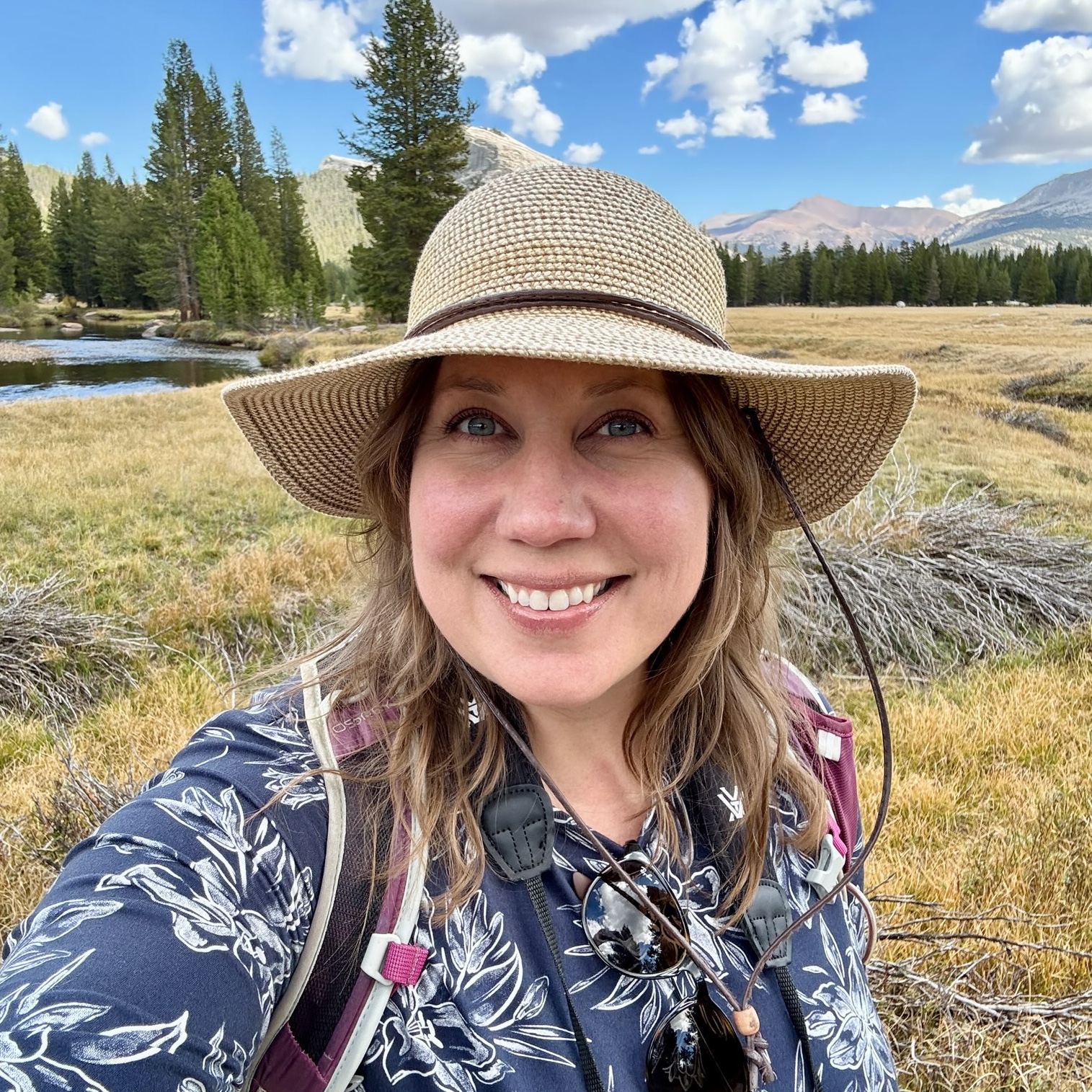 Hilary Moak headshot 