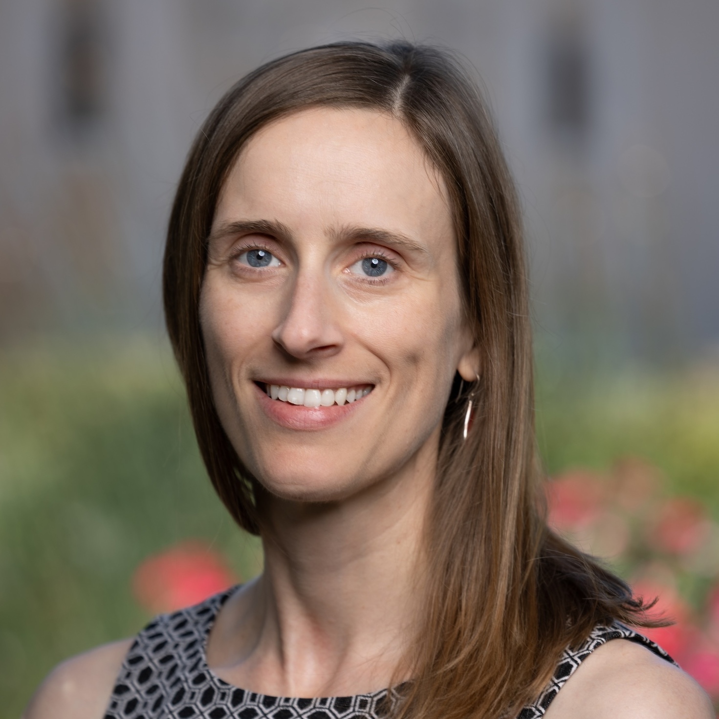 Maia Dedrick headshot 