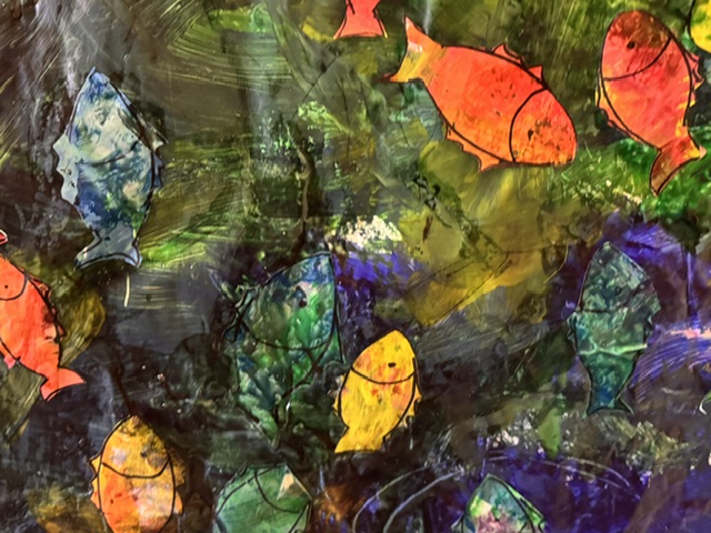 kid arts and crafts of fish in the sea
