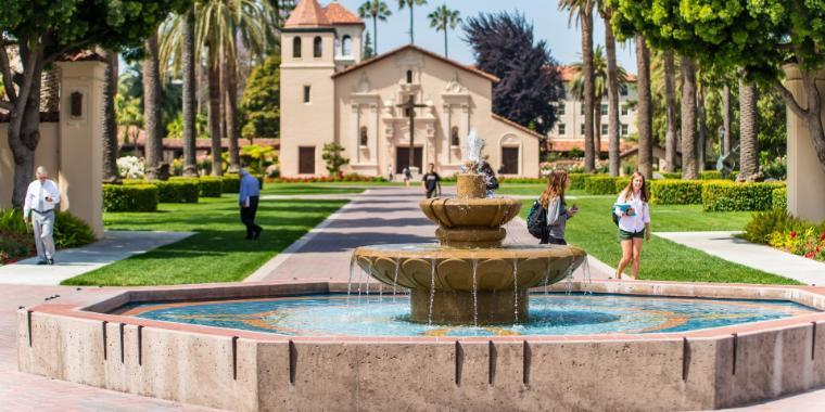 Photo of SCU Fountain