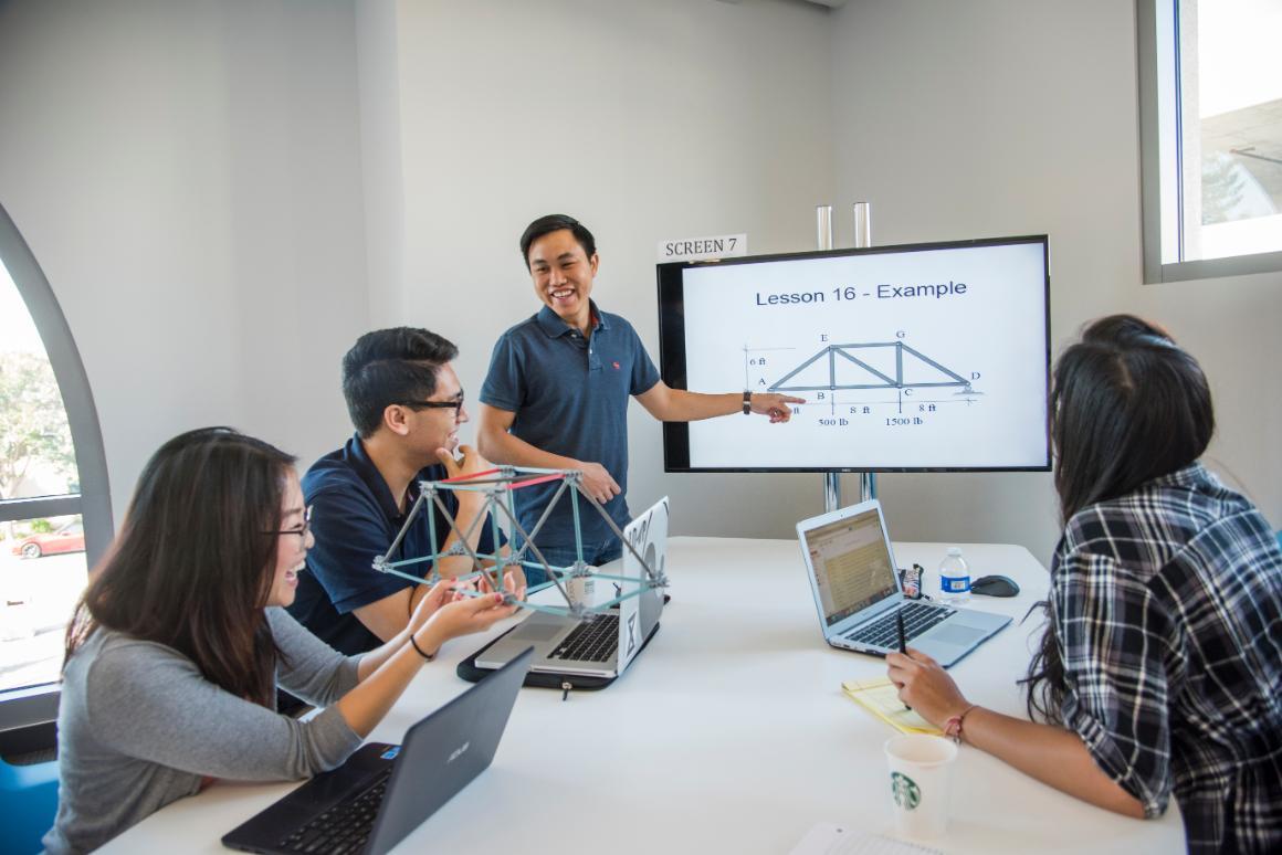 Instructor teaching students