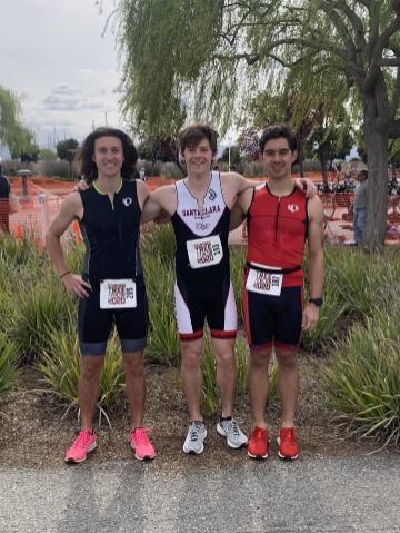 image of 3 triathlon students 