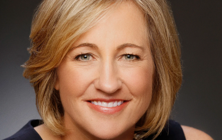 A tightly cropped photo of Santa Clara Alumna Dee Dee Myers