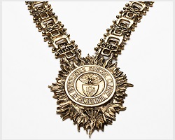 Presidential chain and medallion