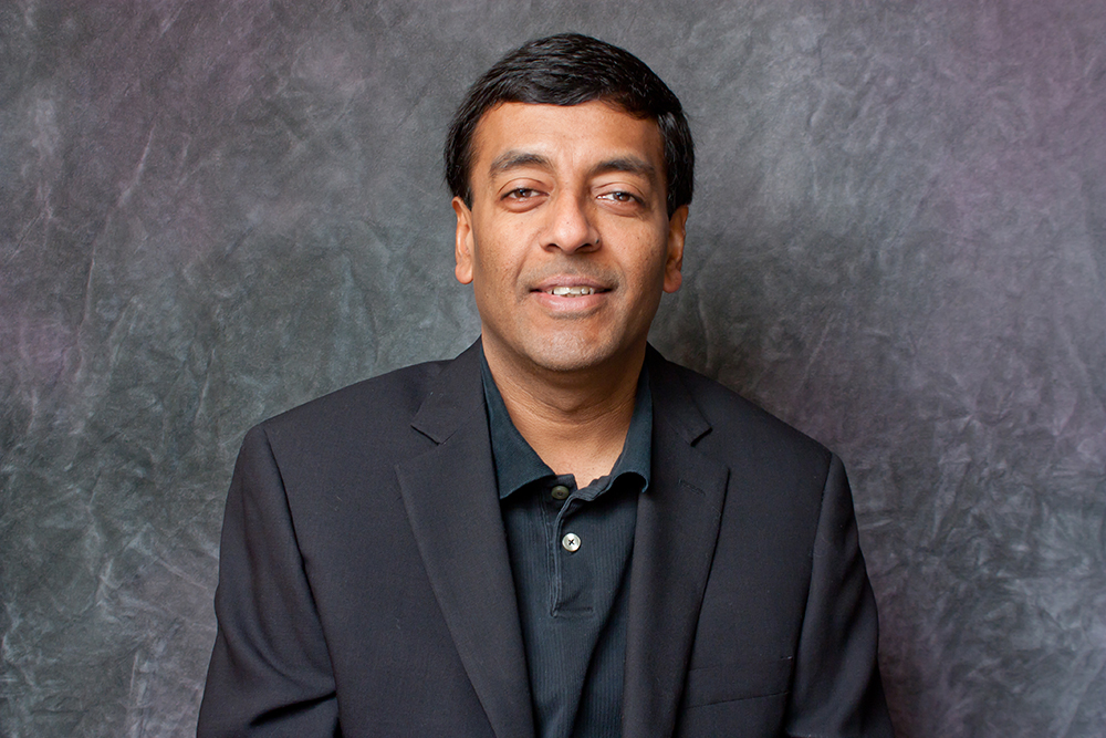 William and Janice Terry Professor of Finance Sanjiv Das Head Shot image link to story