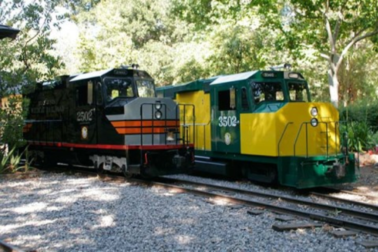 Community Based Learning Steam Engine Project image link to story