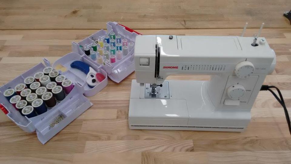 Basic Tools Slide Show Image 10 Sewing Machine