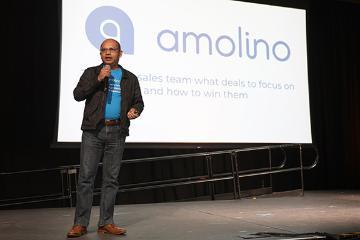 Aseem Asthana presenting at Demo Day 2025
