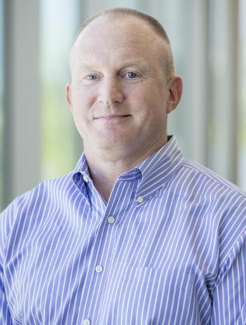 MBA alumnus Dean Robison image link to story