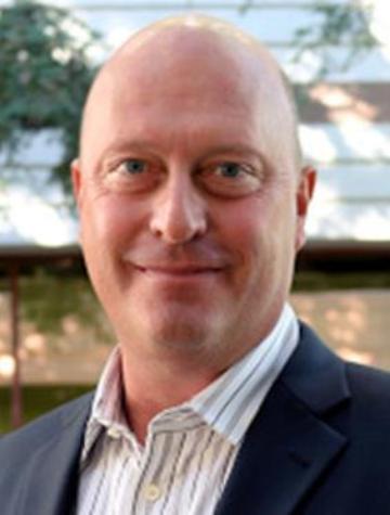 MBA alumnus Tyler Wall image link to story