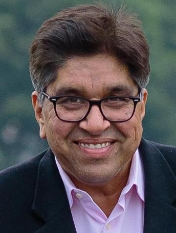 Finance professor Atulya Sarin headshot image link to article