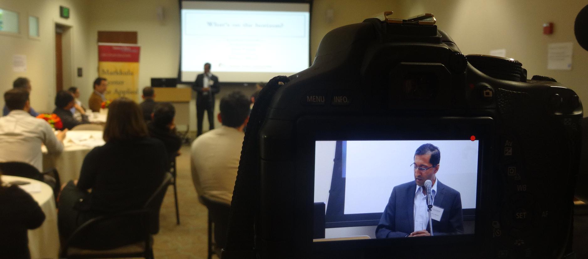 Google's Krishna Bharat addresses the Executive Roundtable on Digital Journalism Ethics.